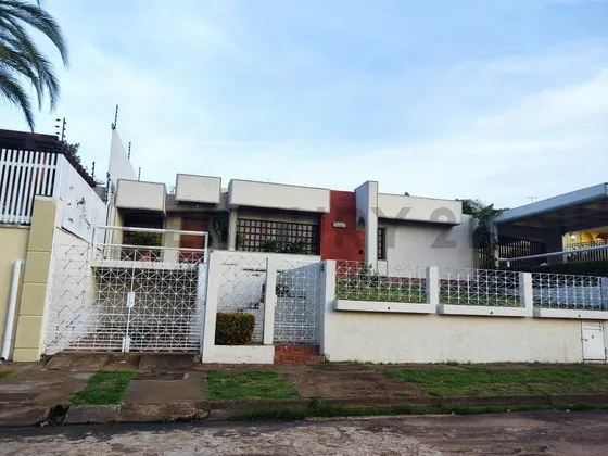 Venta Casa En La Cornisa