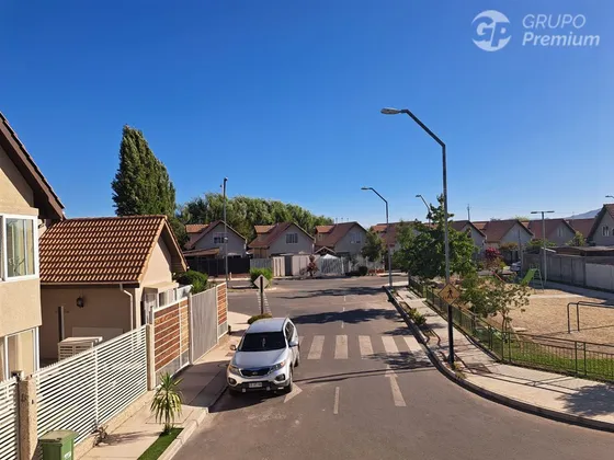 Casa 5d 3b En Condominio A 5 Minutos Ruta 78 En Peñaflor