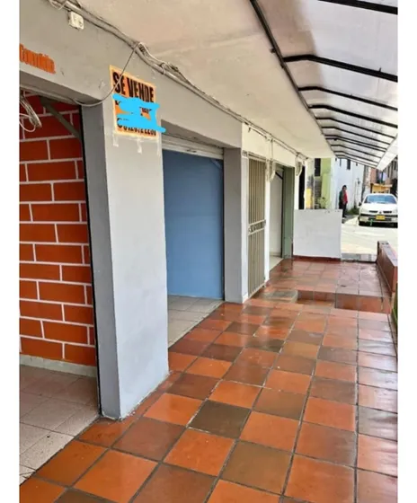 Venta De Casa Con 3 Locales En San Antonio De Prado Sector Parque 