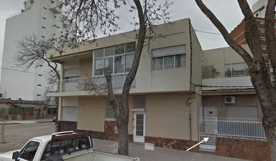 Venta En Buceo!  A 1 Cuadra De Ramon Anador Y Batlle Y Ordoñez.jardin Al Fte Y Sin Gastos.  Vacio!