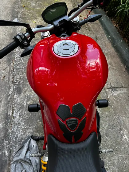 Monster 797 Roja Sin Ningún Detalle,lista Para Andar