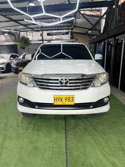 Toyota Fortuner 2.7l