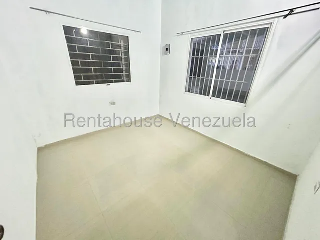 Venta Excelente Casa Con Uso Doble Propósito Residencial O Comercial Ubicada En Urb La Mata Cabudare Rah Ve