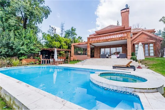Lomas De La Dehesa En Condominio!