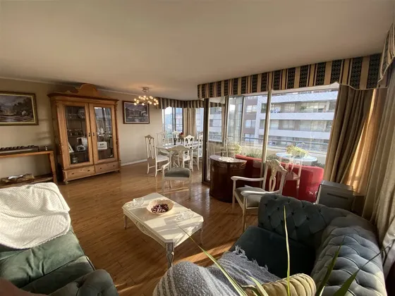 Departamento En Venta De 4 Dorm. En Ñuñoa