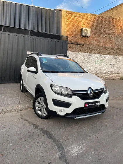 Renault Sandero Stepway 1.6 Privilege 105cv
