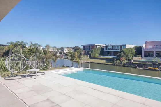 Venta Casa Al Lago - Lagos Del Golf - Nordelta