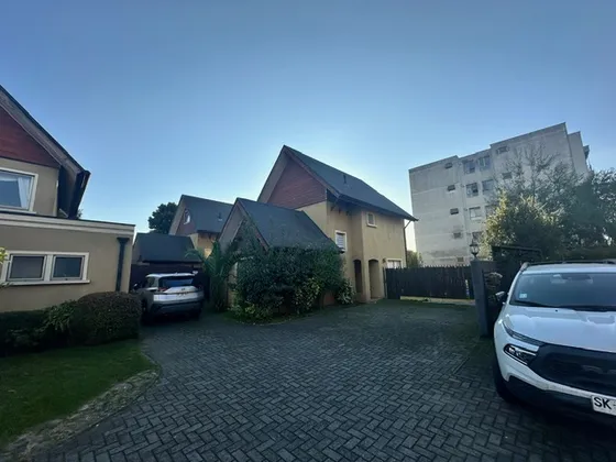 Se Arrienda Casa 3d + 3b (huertos Familiares Sp)