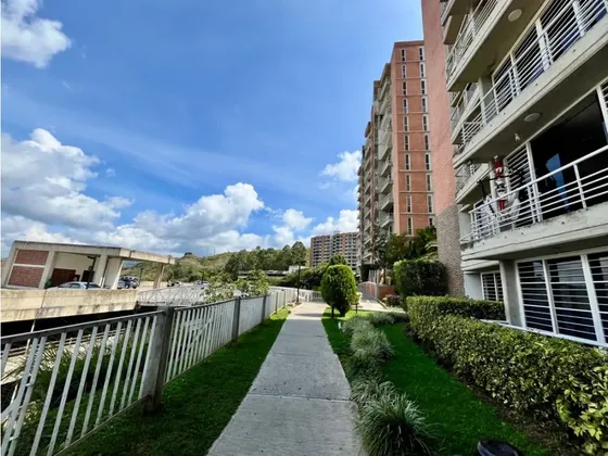 En Alquiler Apartamento Sin Muebles Las Haciendas El Encantado