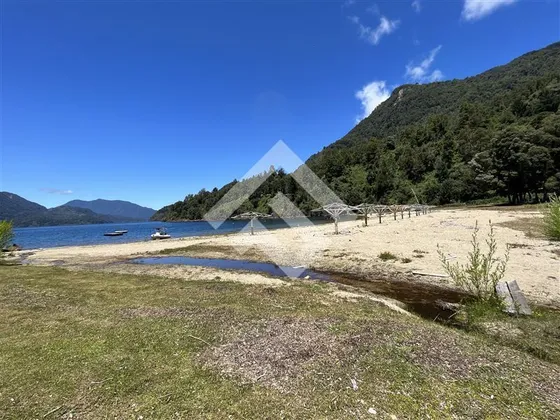 Sitio En Venta En Panguipulli, Sector Ensenada
