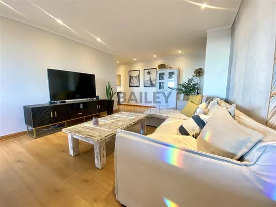 Venta De Departamento 3 Dormitorios Sector La Foresta Reñaca