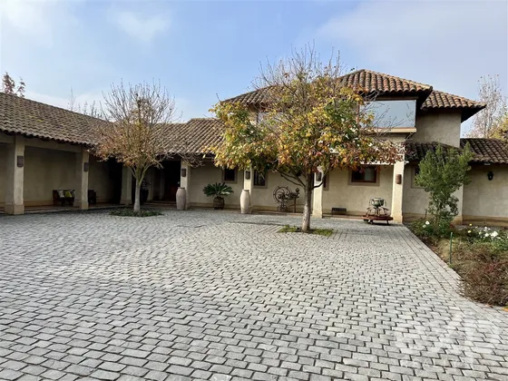 Se Vende Espectacular Casa En Isla De Maipo