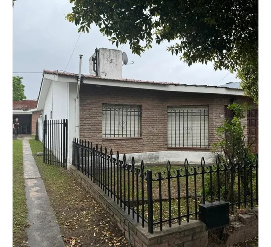 Dos Casas En Carlos Paz - Santa Rita