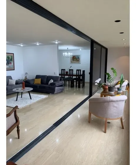 Se Alquila Apto 229m2 3h+s/4b/3p Valle Arriba 4771