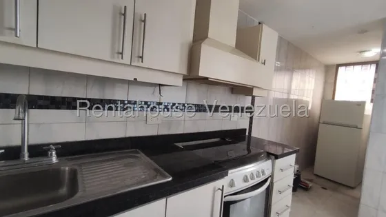 Apartamento En Alquiler En Barquisimeto En Las Trinitarias Con 68m2 Cocina Equipada Y Bellas Areas Comunes Cod 25 18609 Contactame Soy Gabi Irastorza                                                   