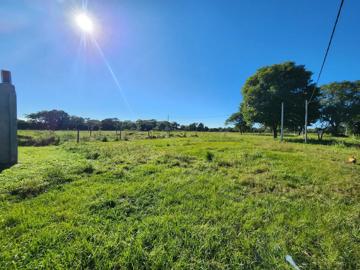 Sale of Land in Private Neighborhood Loma Alta, Golf Area in Resistencia, Chaco