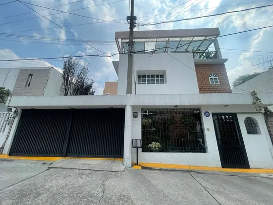 Casa En Venta, Satélite, 3 Recámaras