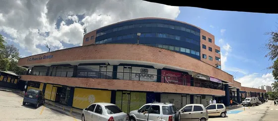 Oficina En Naguanagua, Carabobo, En El Cc Paseo La Granja. Semiamoblada