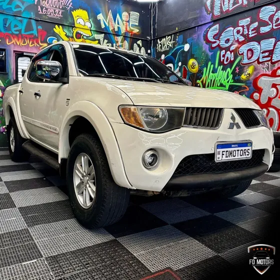 Mitsubishi L200 3.5 Triton Hpe Flex Cab. Dupla 4x4 Aut. 4p