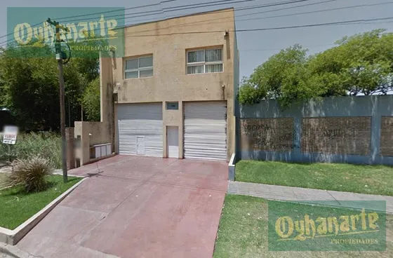 Venta En Block De Galpon Local Deptos Sobre Acceso Oeste - Castelar