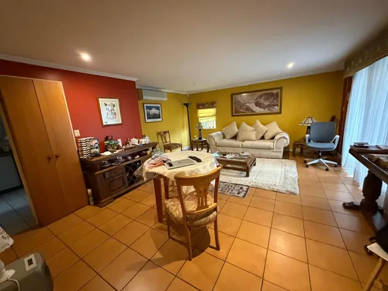 Cómoda Casa 3d 2b 2 Estac Cercana A Escriba De Balaguer