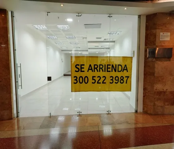Impulsa Tu Negocio En El Corazón De Unicentro Cali