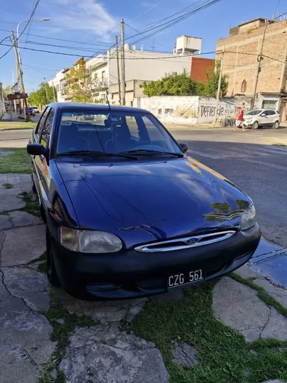 Ford Escort 1.6 Lx Cross