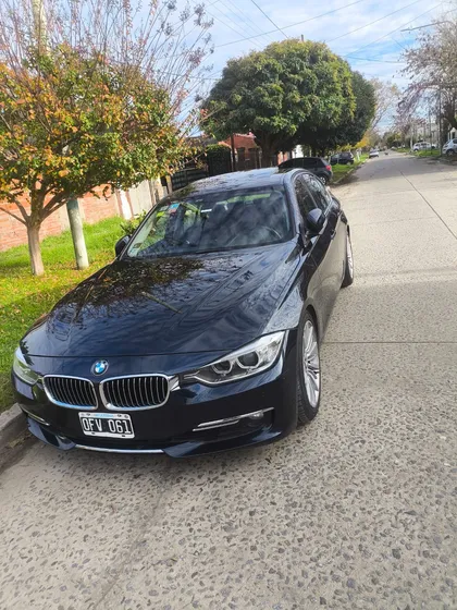 Bmw Serie 3 2.0 328i Luxury 245cv