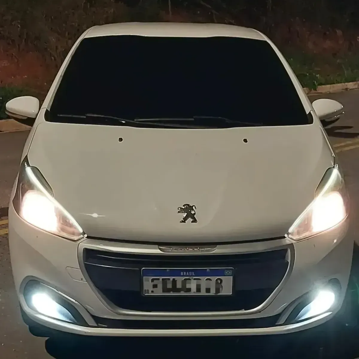 Peugeot 208 2017 1.2 Active Flex 5p — foto 2