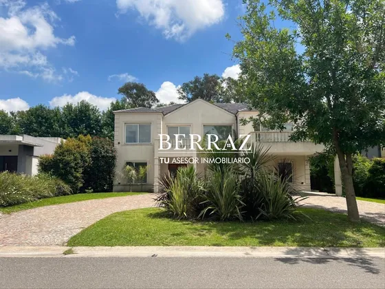 Casa Venta 5 Dormitorios Barrio Los Alamos Lote De 800 M2 Haras Santa Maria Escobar