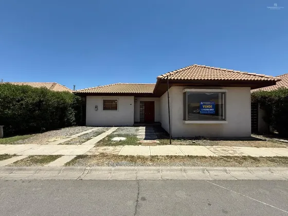 San Esteban - Vende Casa 3d 2b 1e Cond. Los Solares