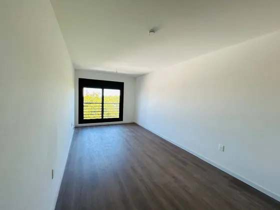 Alquiler - Apartamento A Estrenar En Palermo - Maldonado Y Ejido