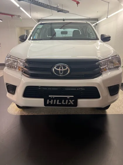 Toyota Hilux Pick-up 2.4 Cd Dx 150cv 4x4