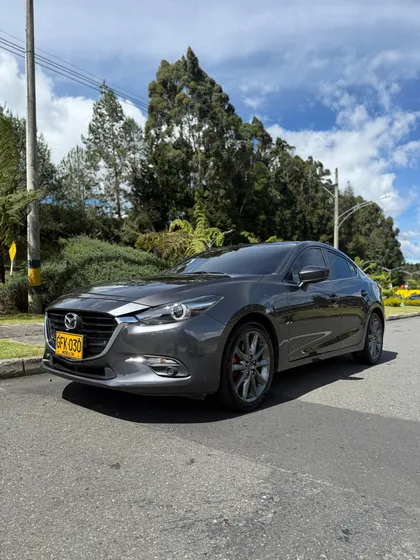 Mazda 3 2.0 Grand Touring Lx At