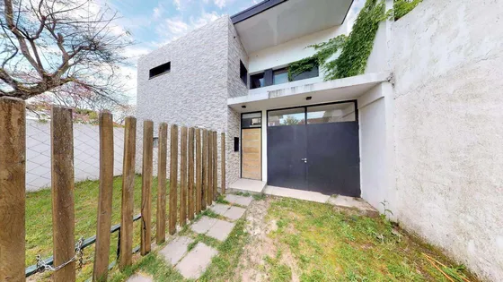 Casa En Venta En City Bell