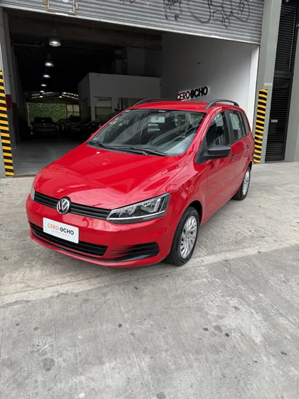 Volkswagen Suran 1.6 Comfortline 101cv