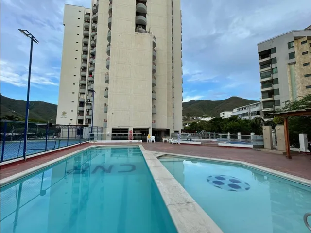 Venta De Apartamento Cerca Del Mar En El Rodadero Permiso Turístico