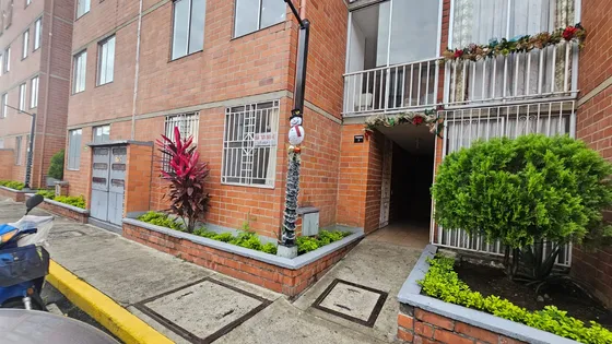 Acogedor Apartamento En Primer Piso Cr Torres De La 52