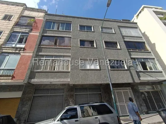 Estupendo Apartamento En Venta Con Inmejorable Ubicación Chacao. Jose Guerrero. Cod: 25-24136.