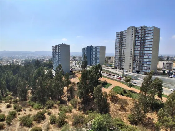 Departamento En Venta De 3 Dorm. En Quilpué