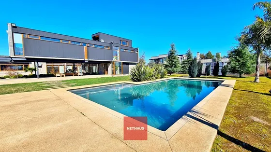 Nethaus Sells Modern And Beautiful House On Curicó