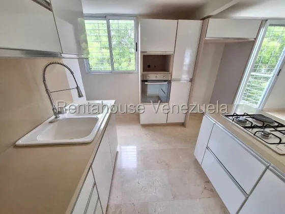 Daniela Linarez Vende Apartamentos En Zona Privilegiada Del Este De Barquisimeto Posee Amplios Espacios Con Bellas Áreas Comunes Con Acabados De Lujo Contactame                                        
