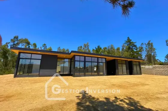 Casa En Venta En El Totoral Con Jardín Y Terraza