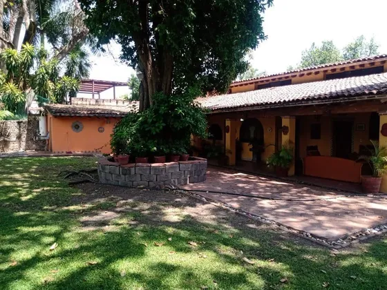 Casa Tipo Quinta Muy Céntrica!
