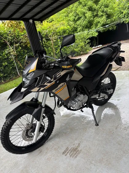 Honda Xre 300 Adventure 2023 En Excelente Estado, Poco Uso.