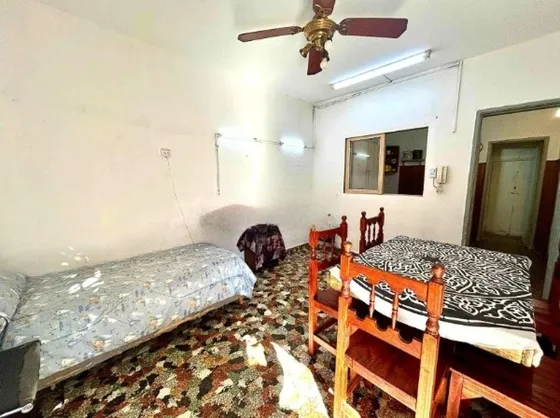Ph En Venta - 2 Dormitorios 1 Baño - San Isidro