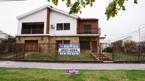 Venta Casa 5 Ambientes Ramos Mejia