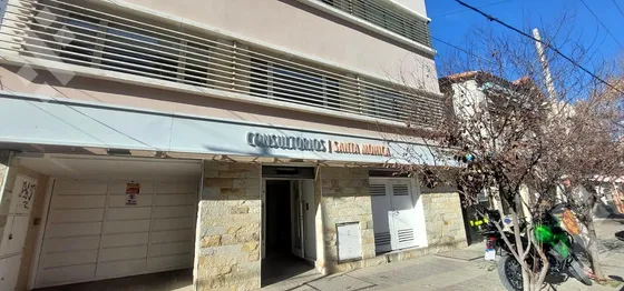 Venta Cochera En Consultorios Sta Mónica - Neuquén Capital