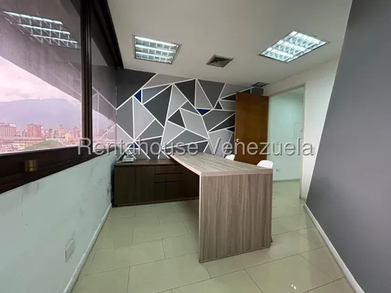 Bella Oficina En Venta Chuao Rah Mls25-21965