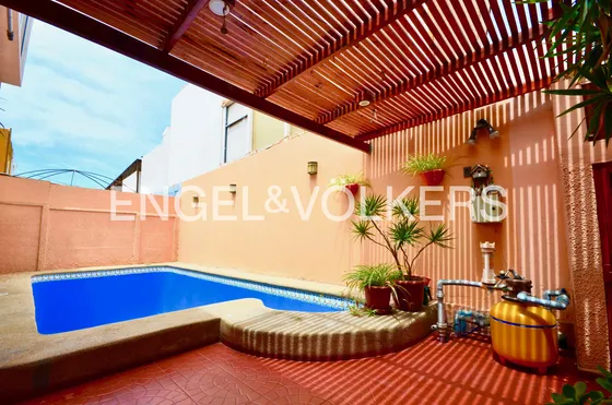 Amplia Casa En P.a. Cerda - Residencial